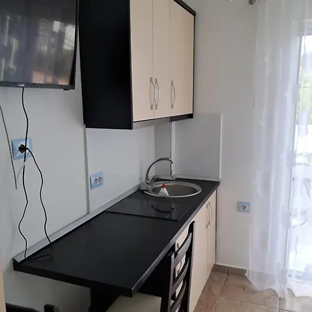 Elton Tafa Guest house Ksamil
