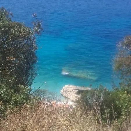 Guest house Elton Tafa Ksamil