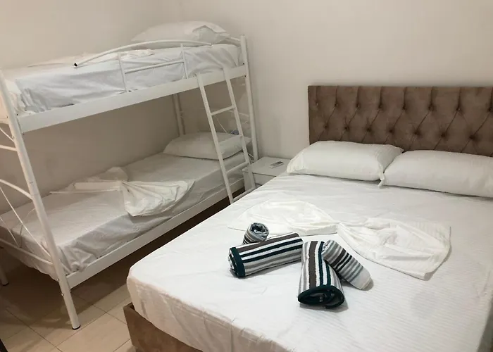 Elton Tafa Casa de hóspedes