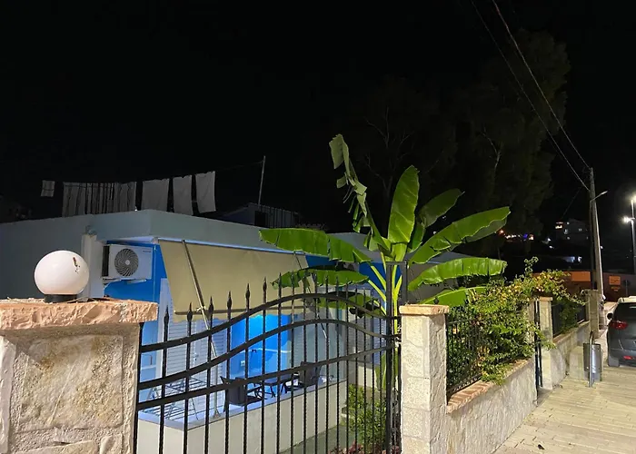 Elton Tafa 3* Ksamil